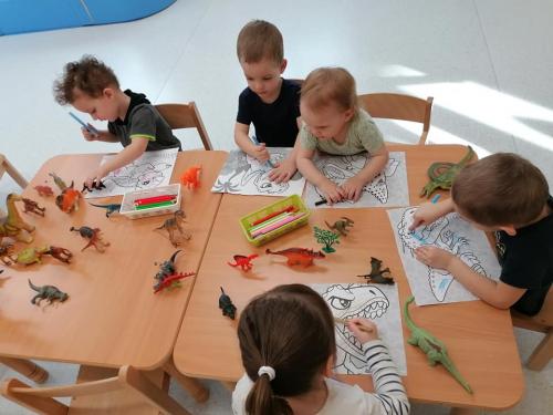 424999891 377604278356166 2351117845811495552 n