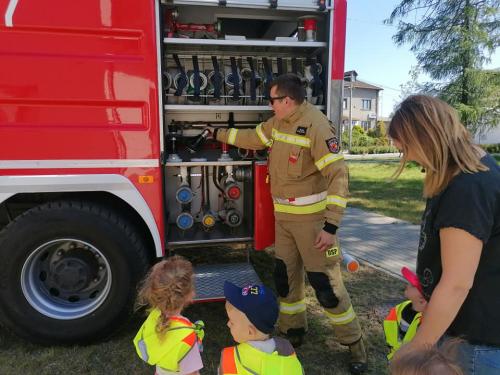 442442727 424722296977697 16995993795901357 n