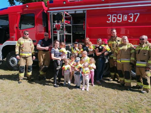 444135802 424726140310646 8777083893793383695 n