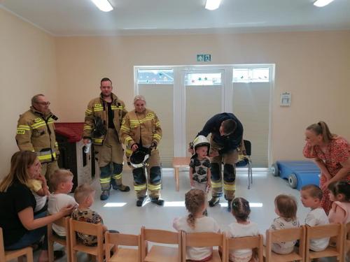 444137757 424725643644029 7315384193187367920 n