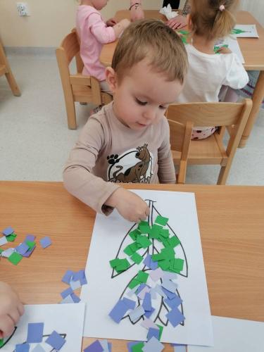 486695623 639942832122308 616575741372124727 n (1)